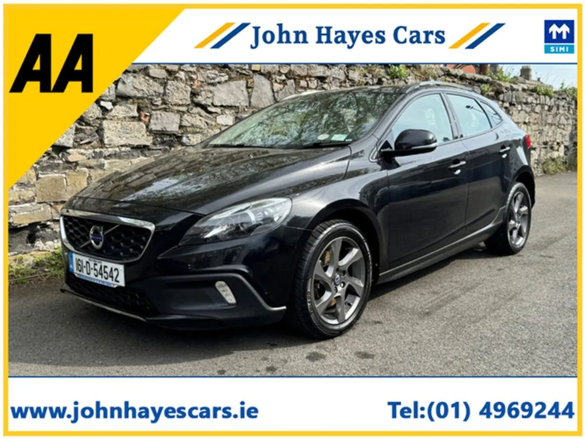 Volvo V40 Cross Country Luxury//full History//tim - Image 1