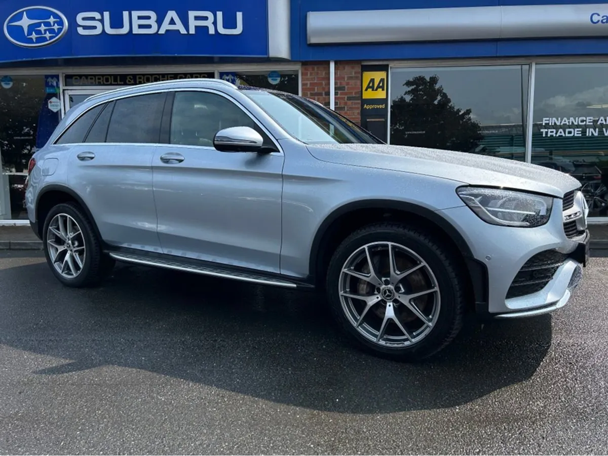 Mercedes-Benz GLC-Class 300 AMG Line Premium E-hy - Image 3
