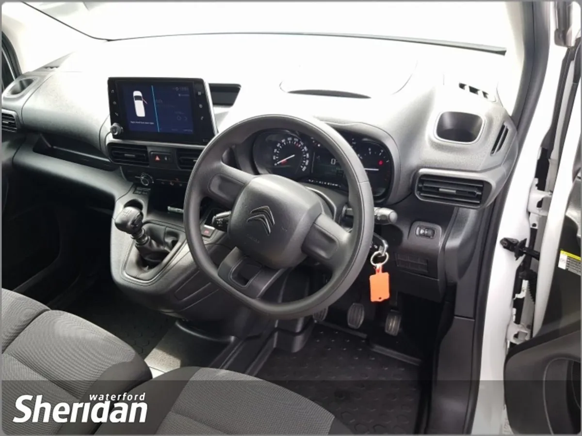 Citroen Berlingo LX Bluehdi 100 MWB 650KG My52 - Image 2