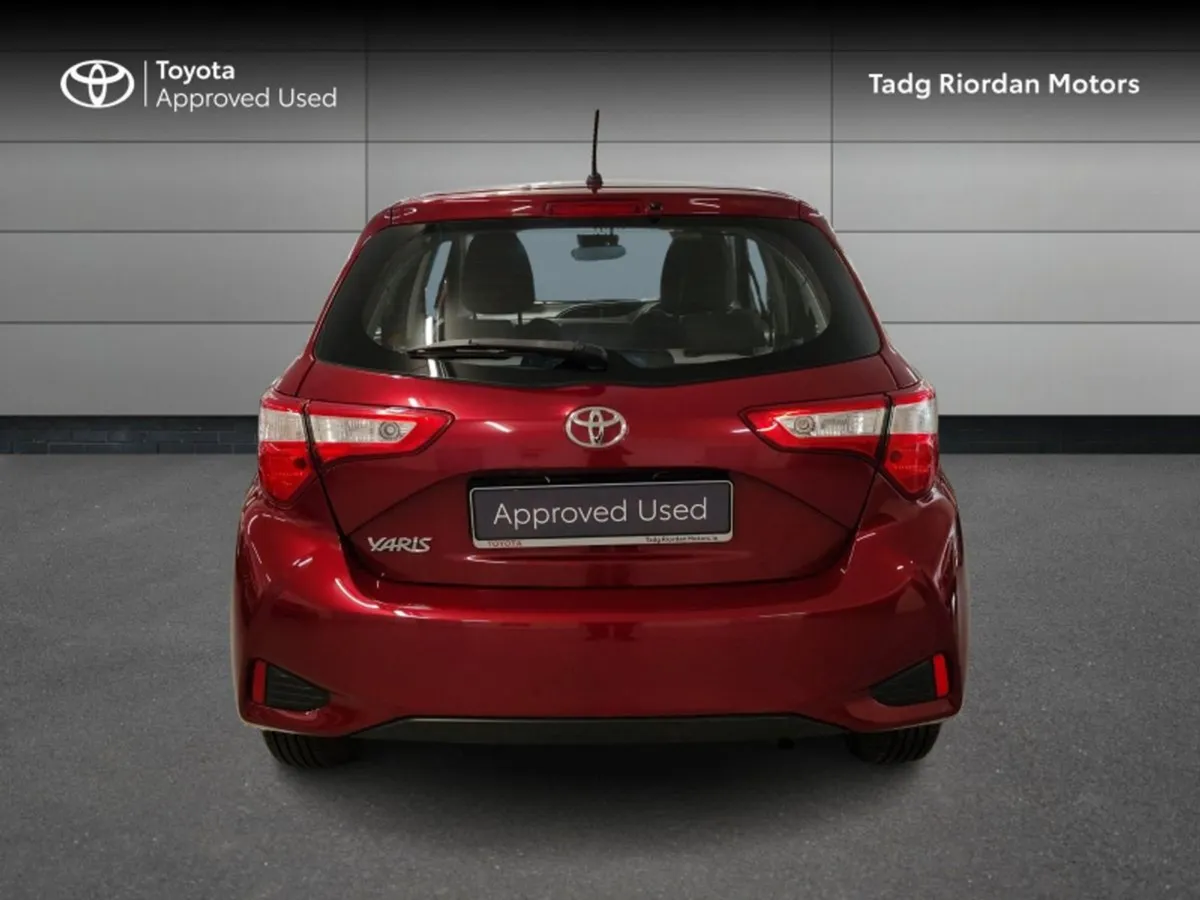 Toyota Yaris 1.0 Luna 4DR - Image 4
