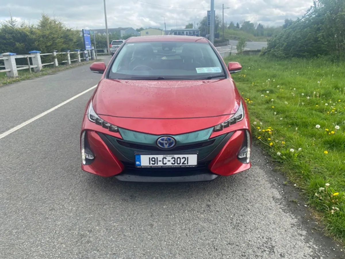 Toyota Prius PH PHV Plug IN Hybrid 4DR Auto - Image 3