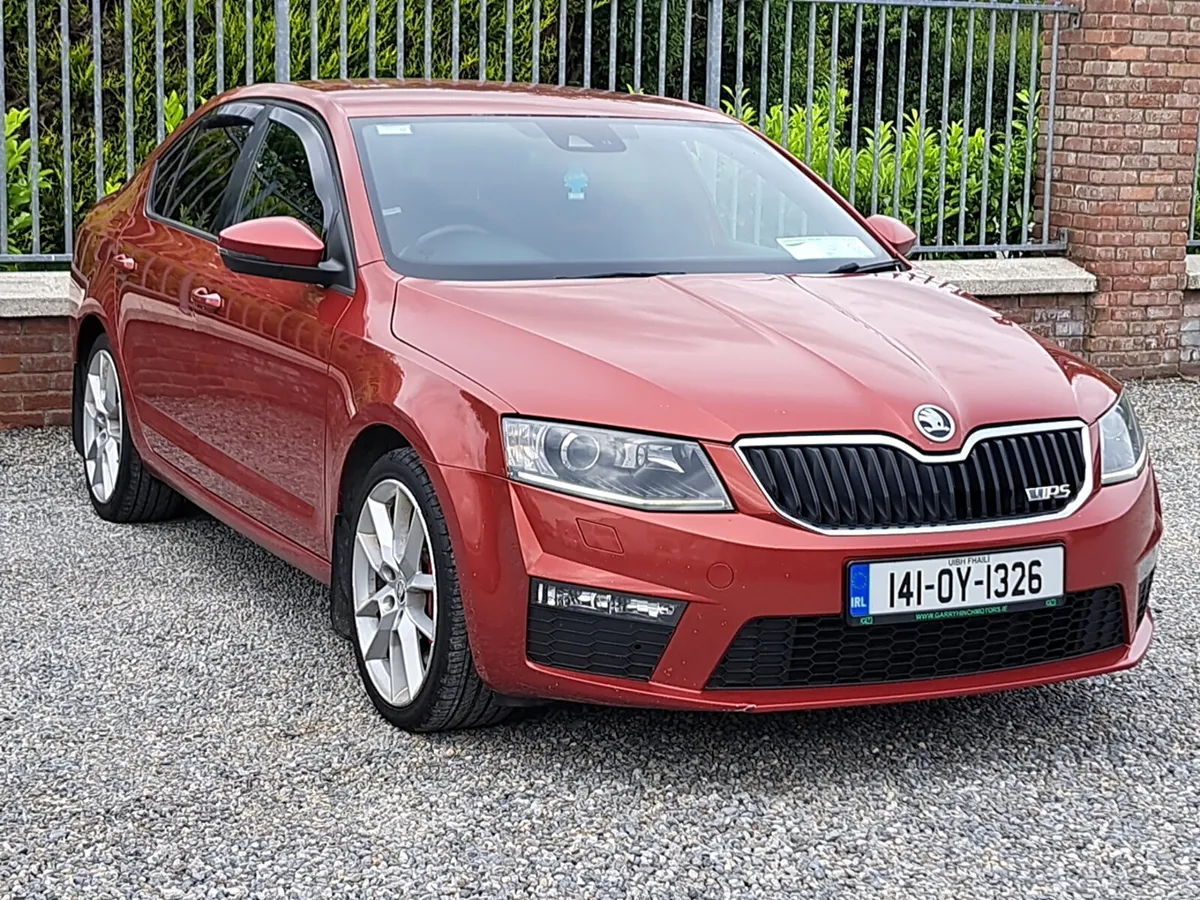 Skoda Octavia VRS Model 2.0 Diesel - Image 2