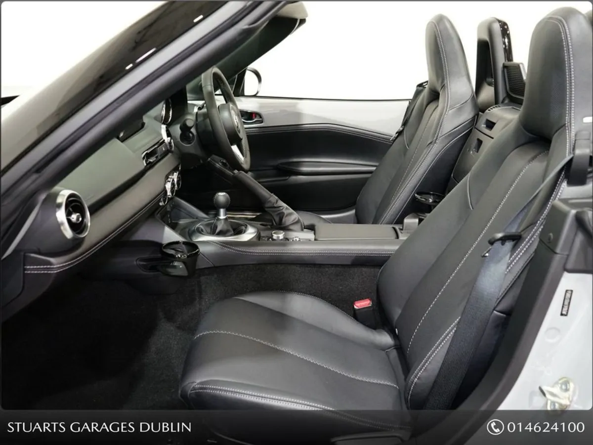 Mazda MX-5 1.5 Exclusive Line ST 131PS  Mazda Sou - Image 3