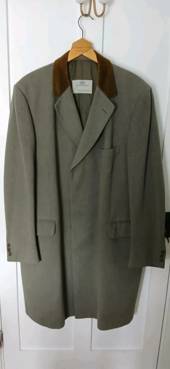Acquascutum of London Mens Shower Proof Coat - Image 1