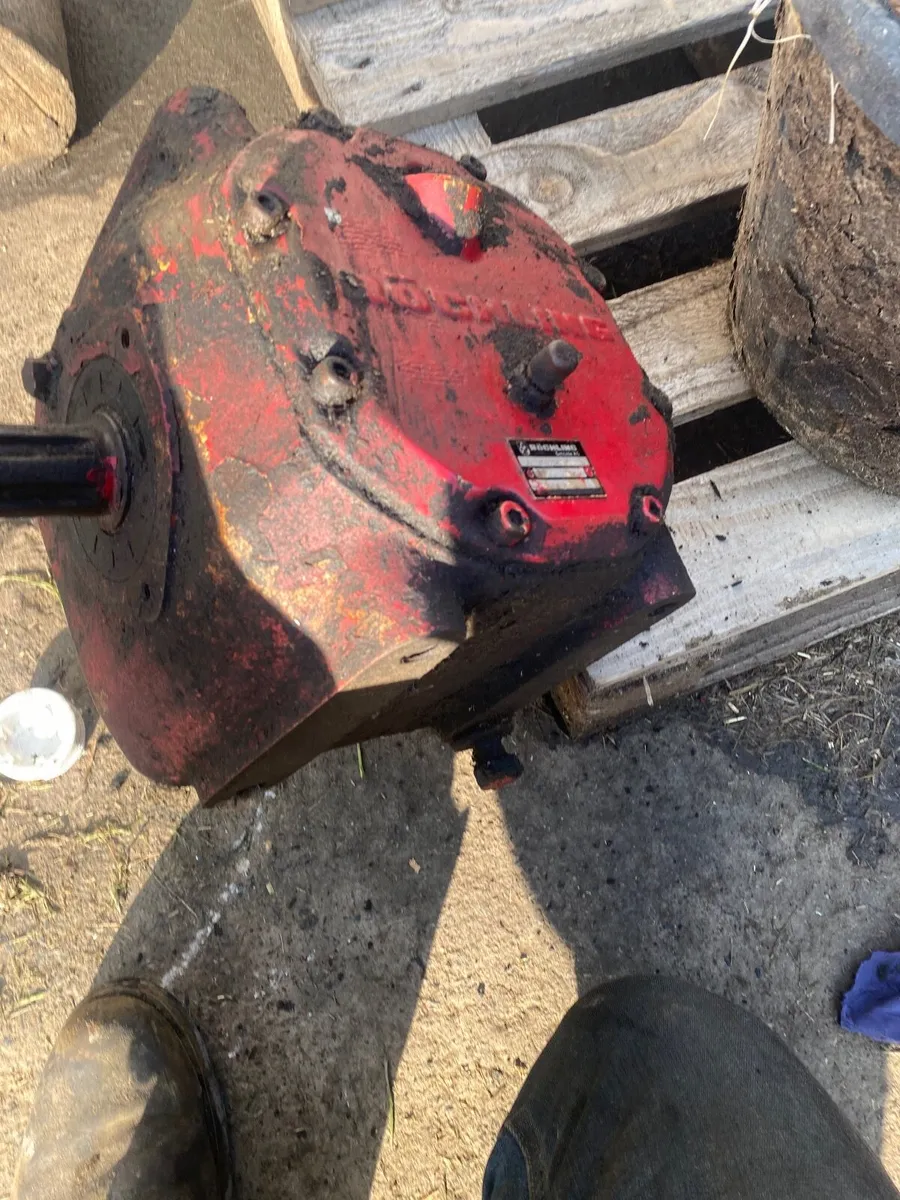 Red  rock slurry pump Gearbox - Image 4