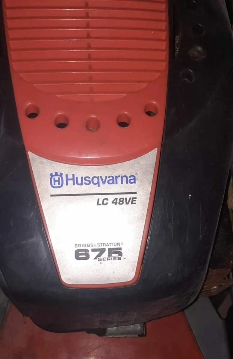 Husquvarna Lawnmower 675 Series - Image 2