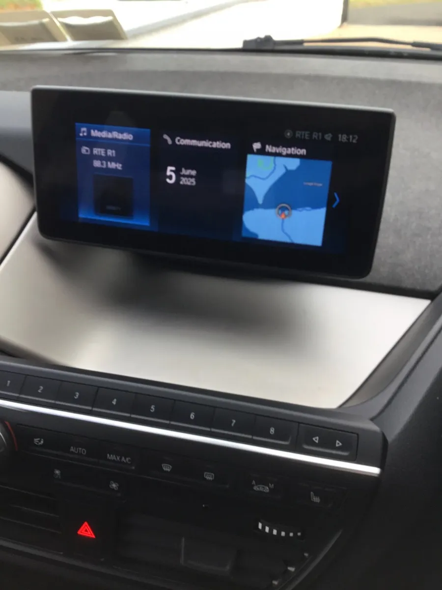 BMW i3 2019 - Image 2