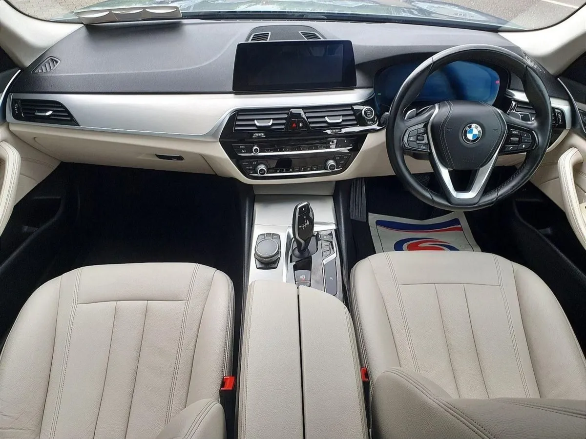 BMW 5 Series 520d SE Saloon - Image 4