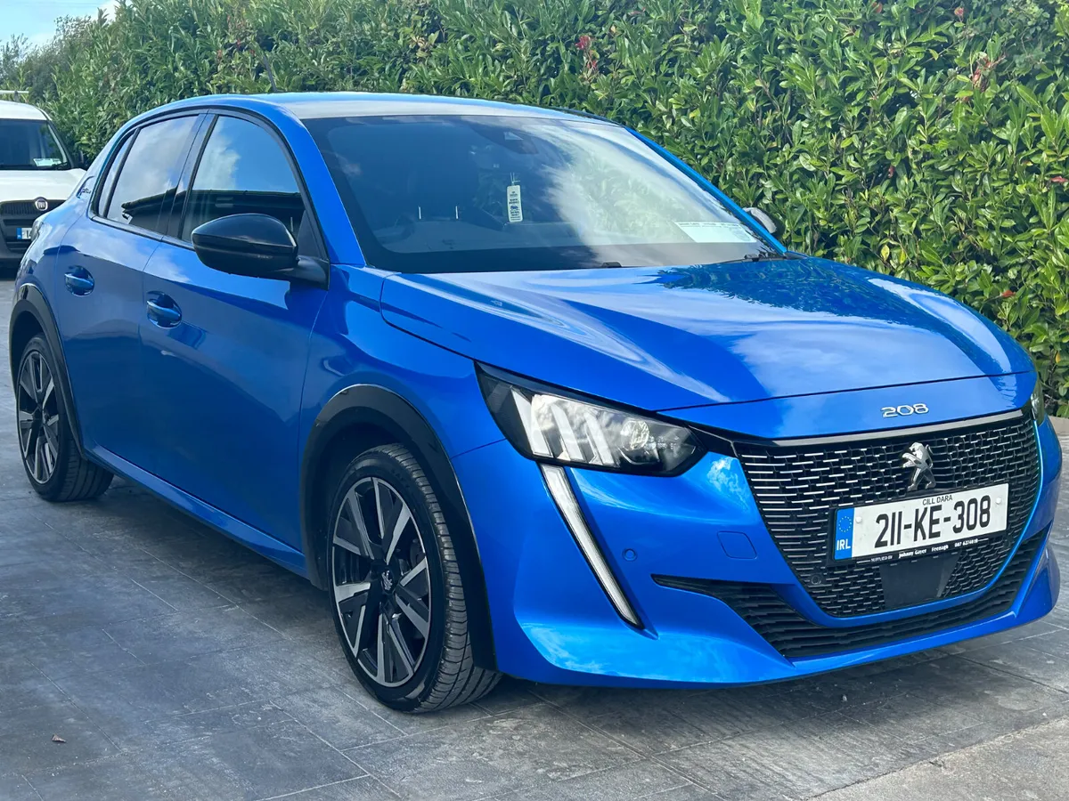 Peugeot 208 2021 - Image 1