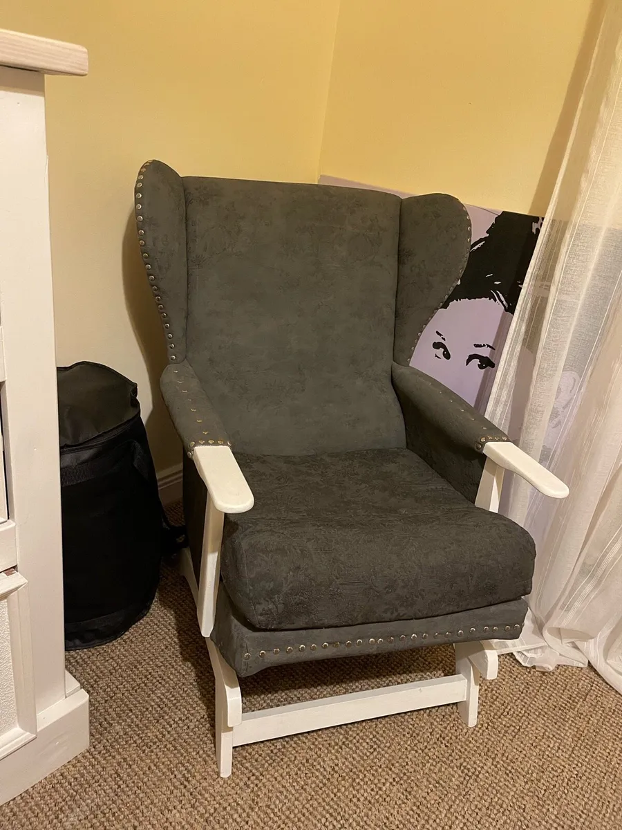 Rocking chair - Image 1