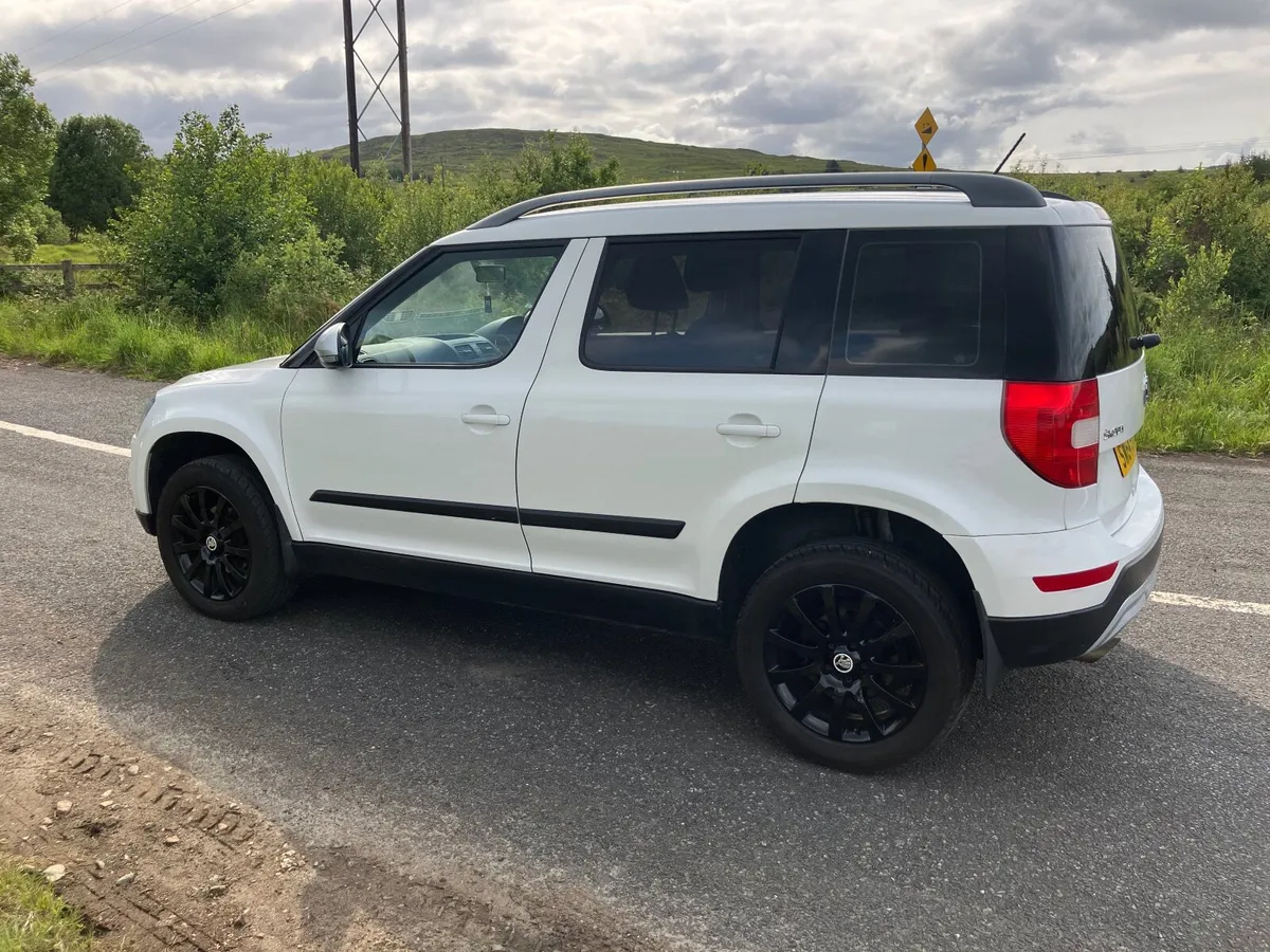 Skoda Yeti 2015 - Image 3