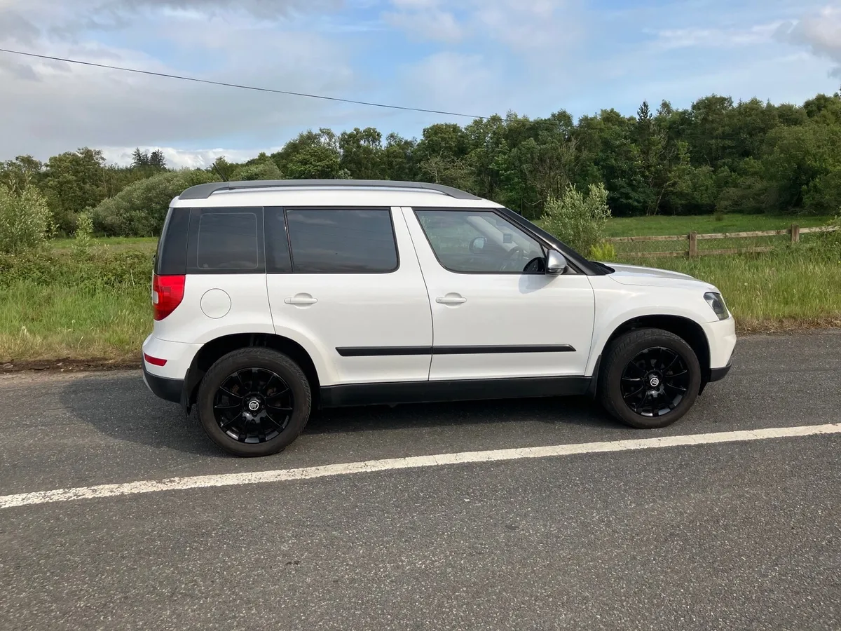 Skoda Yeti 2015 - Image 4