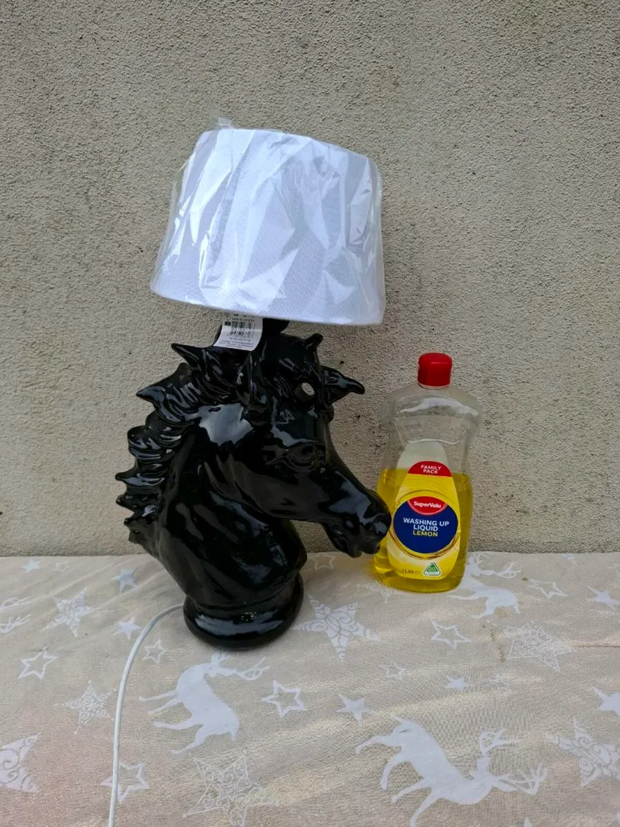 Lovely horse lamp postage possible