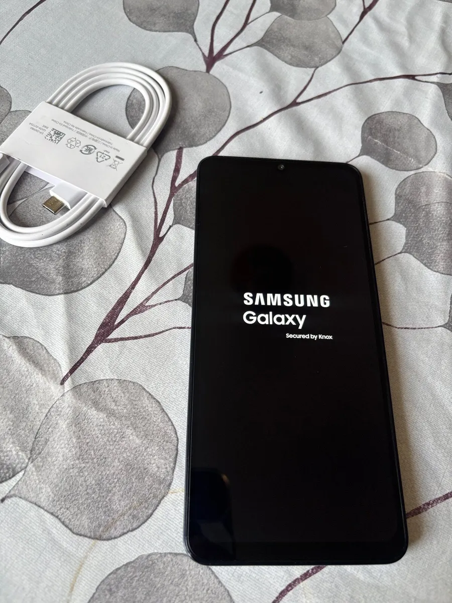 Samsung galaxy - Image 1