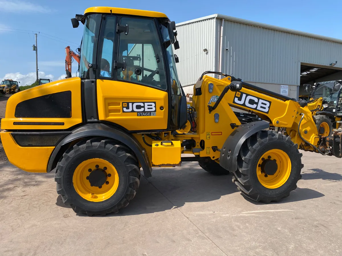 2020 JCB TM220 - Image 2