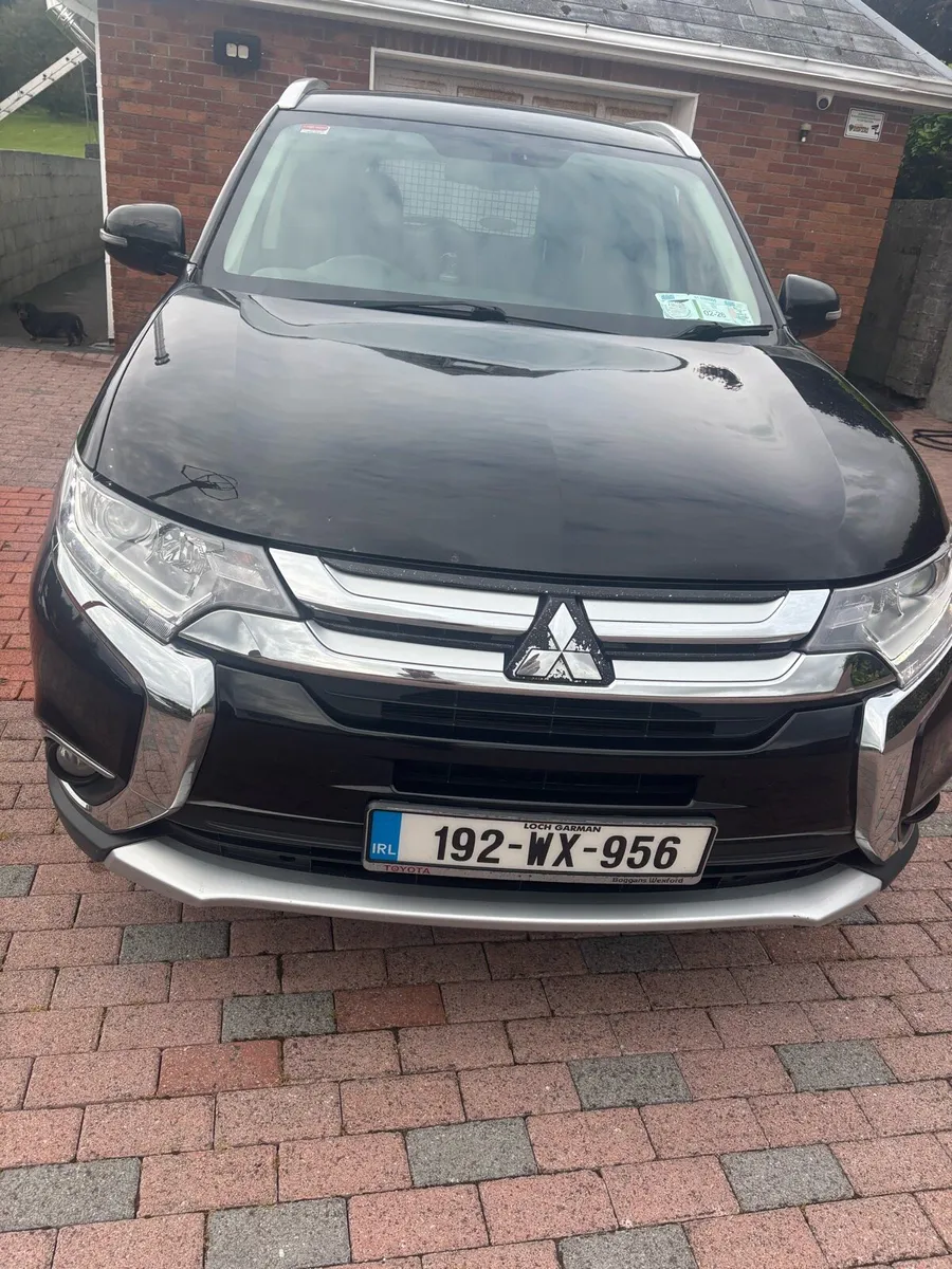 2019 Mitsubishi Outlander 4WD Diesel - Image 1