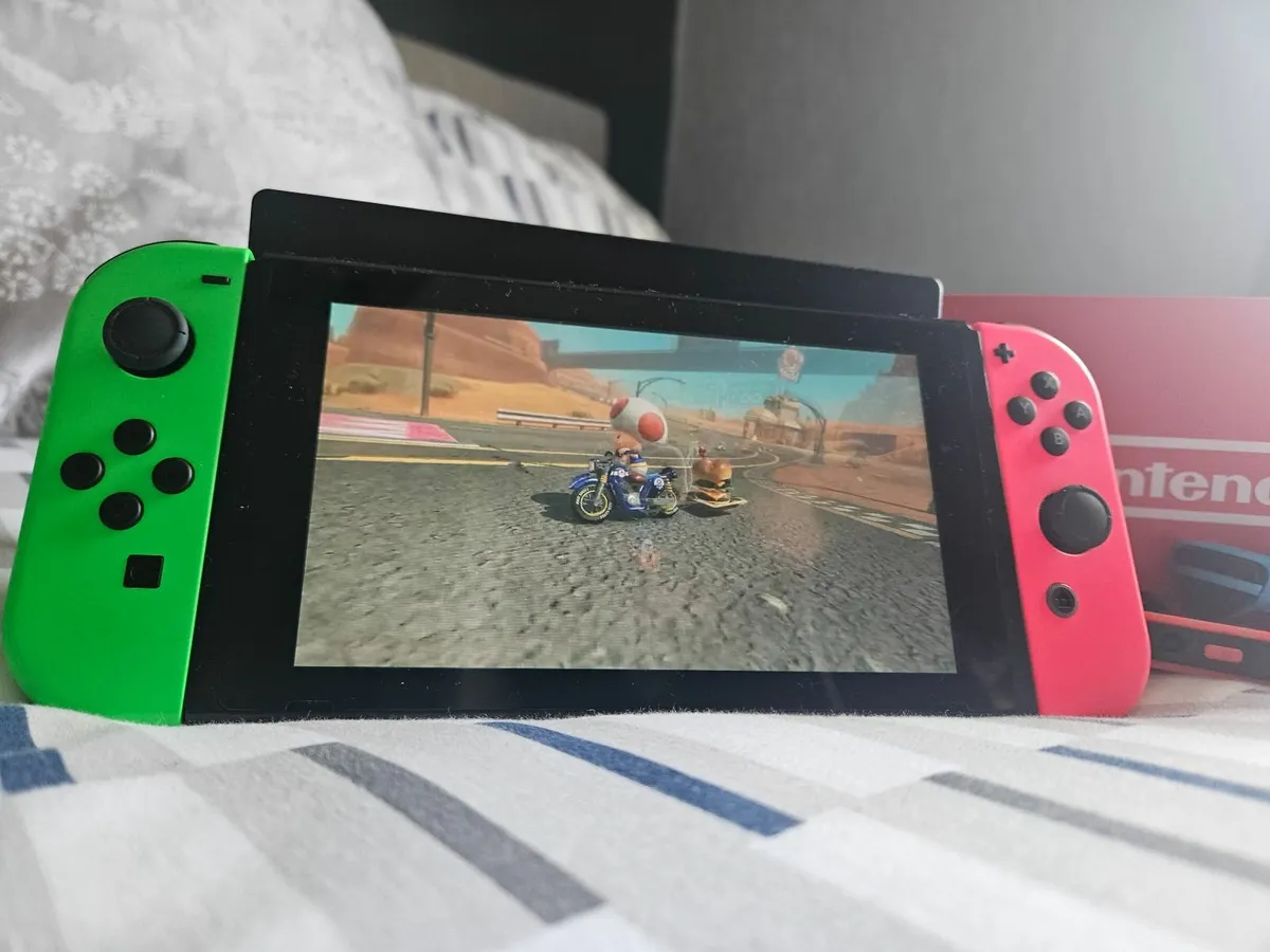 Nintendo switch - Image 3
