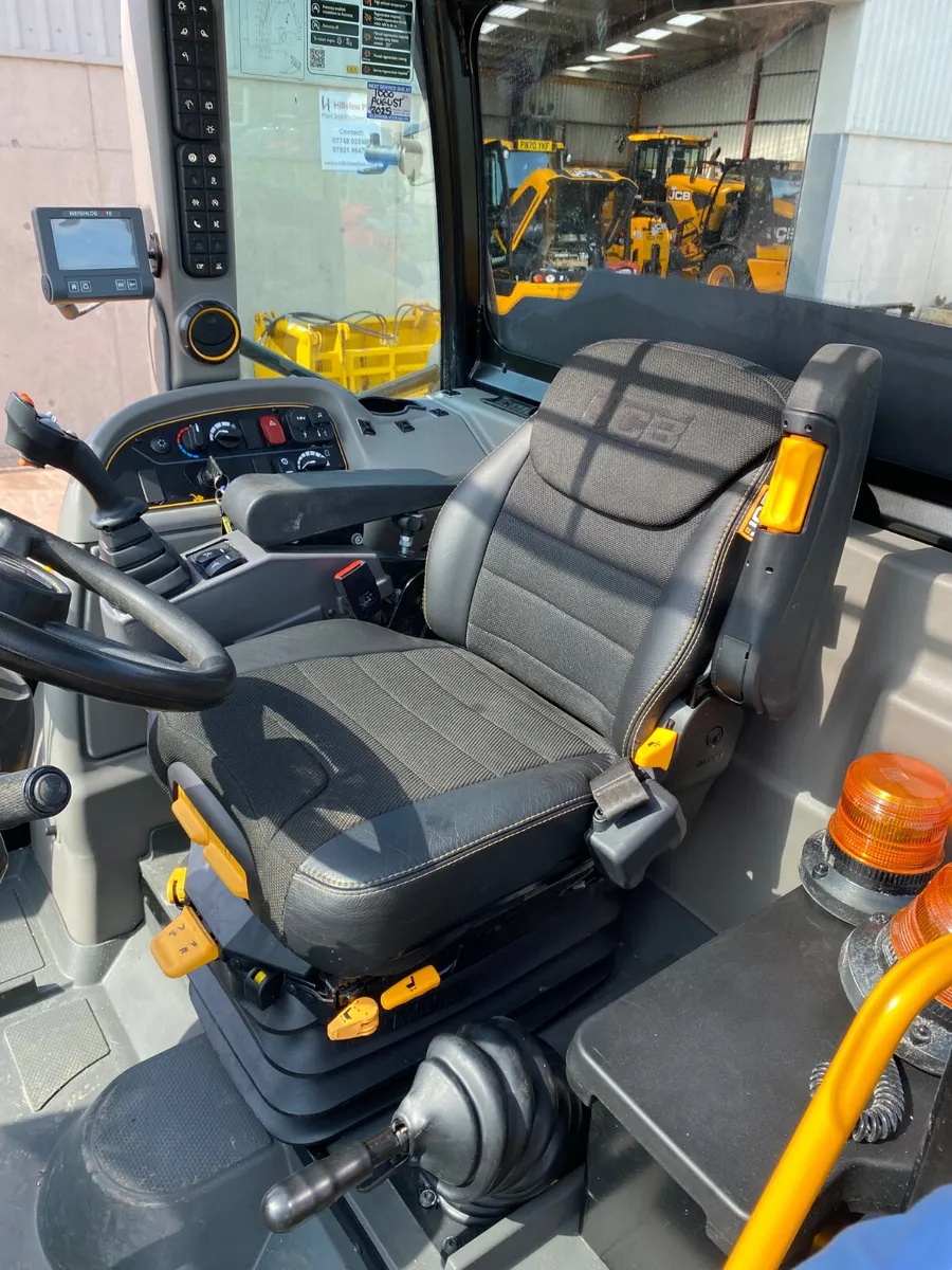 2023 JCB TM320S - Contractor Pro Pack - Image 3