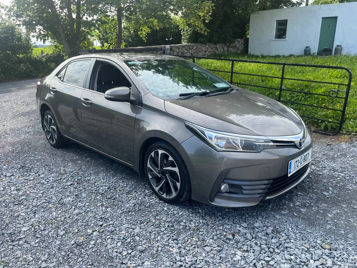Toyota Corolla 2017 1.4d4d - Image 1