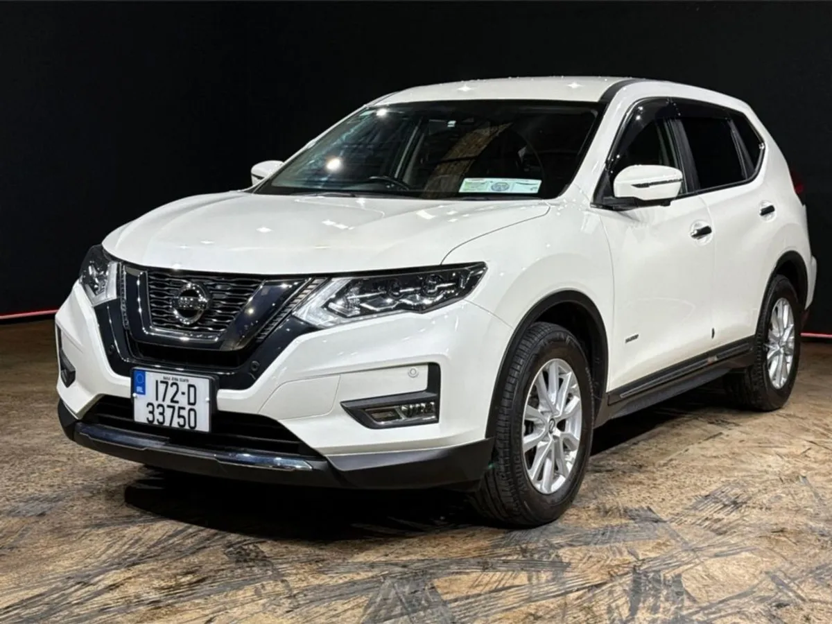 Nissan X-Trail 2.0 Hybrid Automatic - Reverse Cam - Image 2