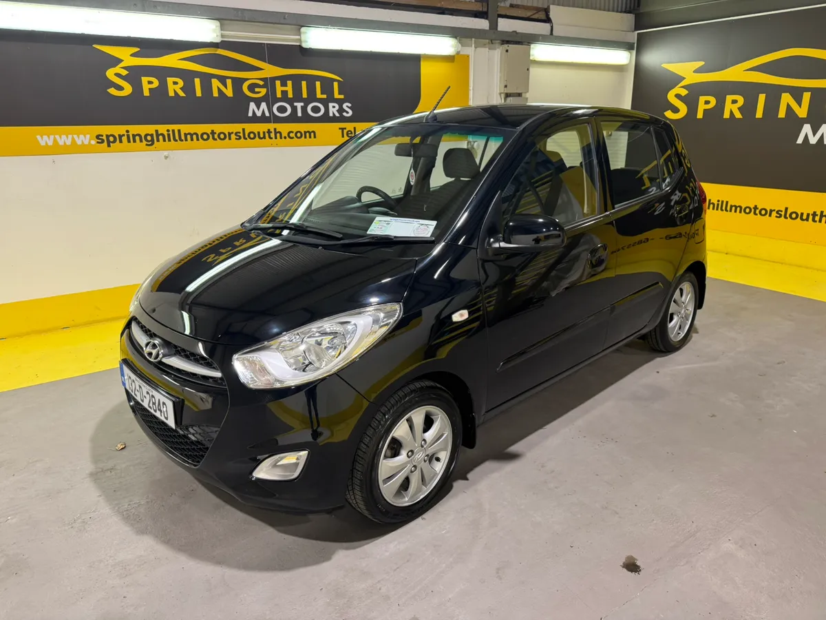 2013 Hyundai i10 Deluxe Plus1.1 Petrol 5DR - Image 1