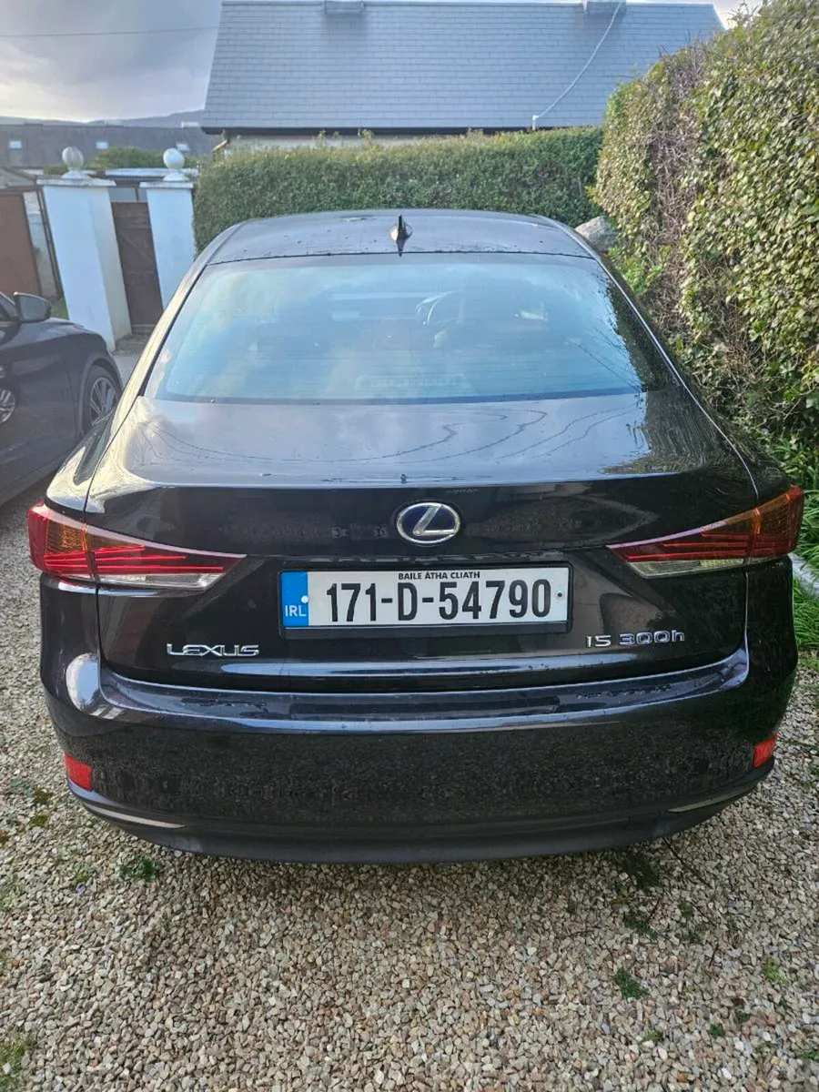 Lexus is300 - Image 2