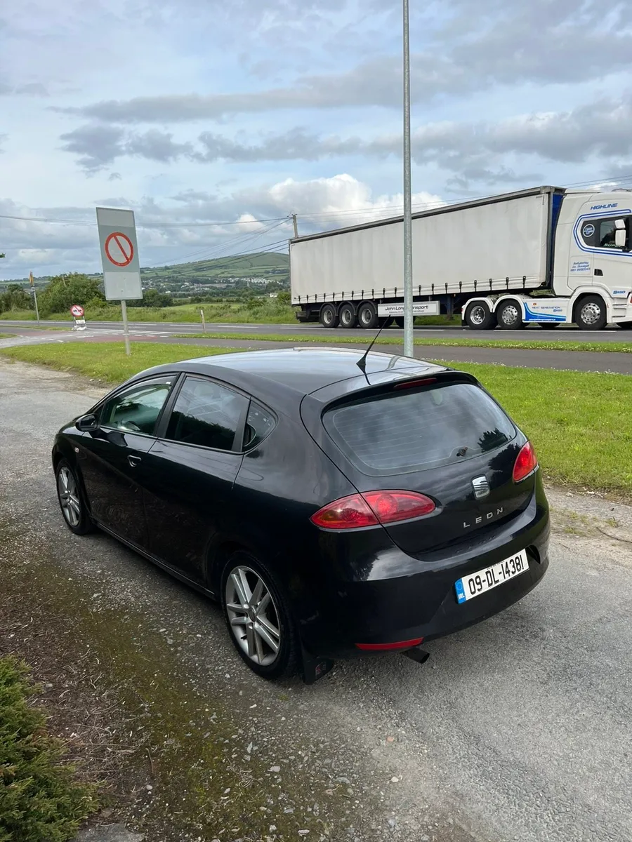 Seat Leon NCT 03/2026 - Image 4