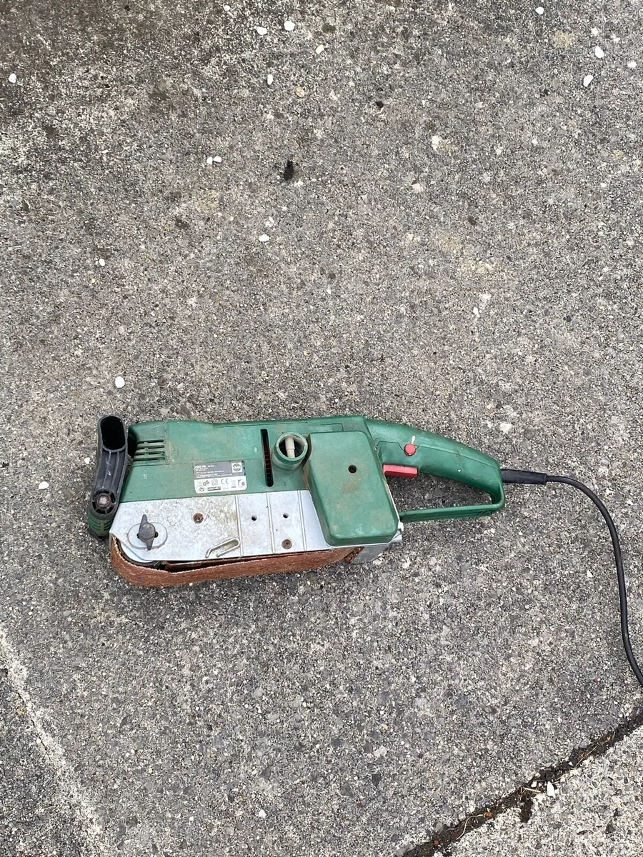 Electric sander - Image 1