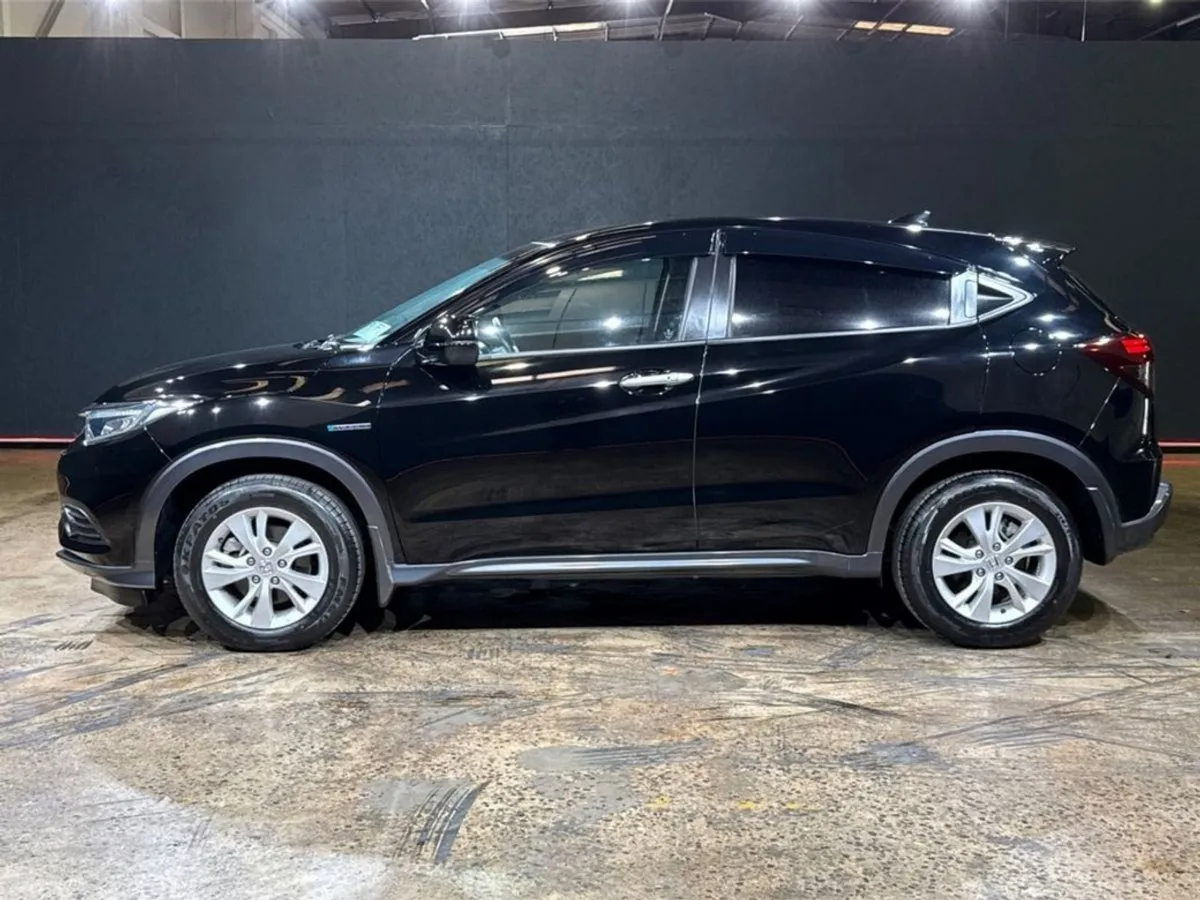 Honda Vezel Low Mileage - 1.5 Hybrid - Upgraded A - Image 4