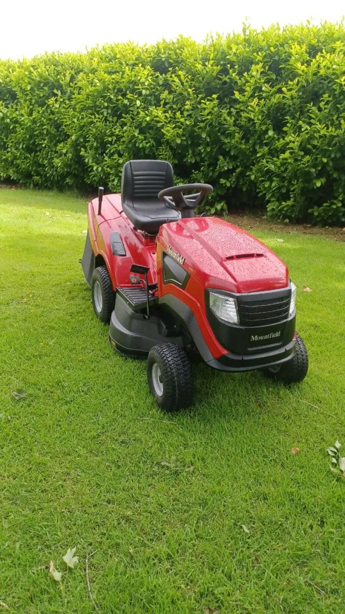 Mountfield 1636H ride-on lawnmower - Image 1