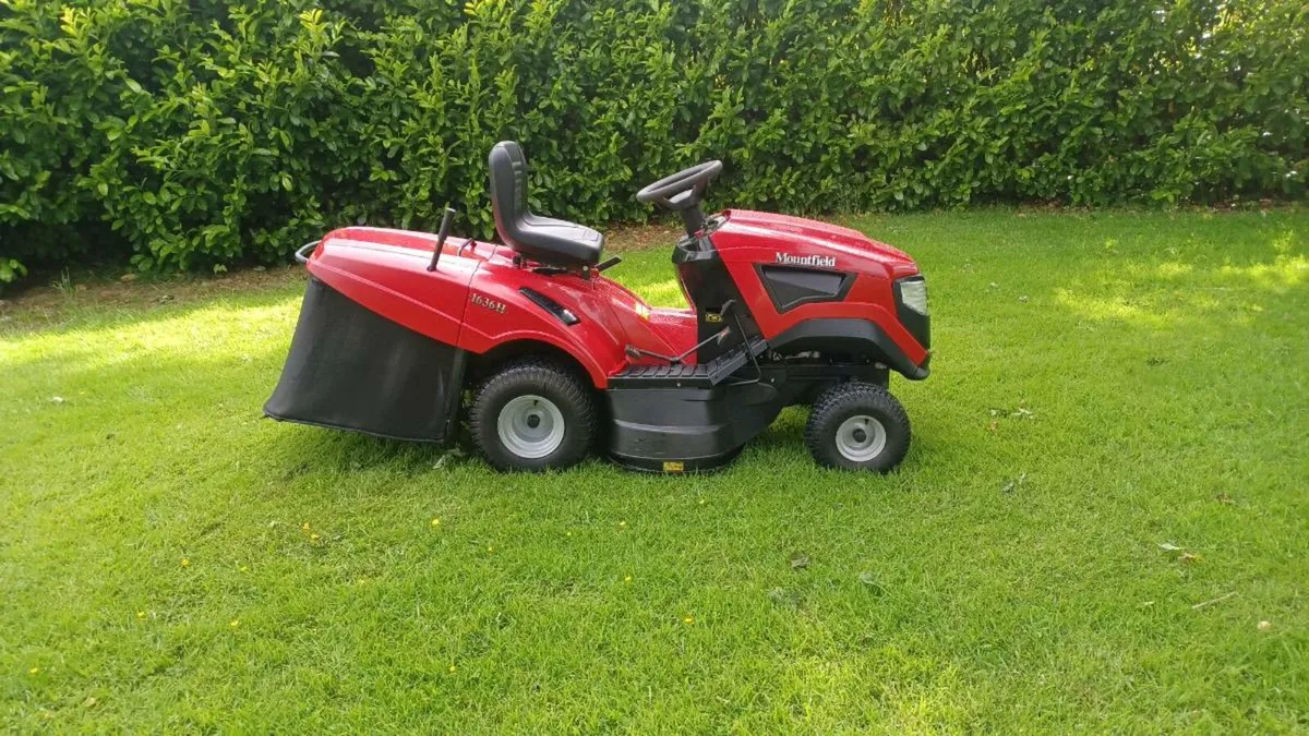 Mountfield 1636H ride-on lawnmower - Image 2