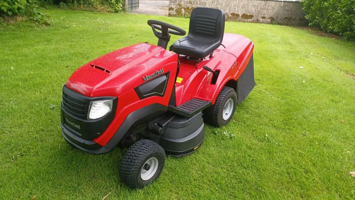 Mountfield 1636H ride-on lawnmower - Image 3