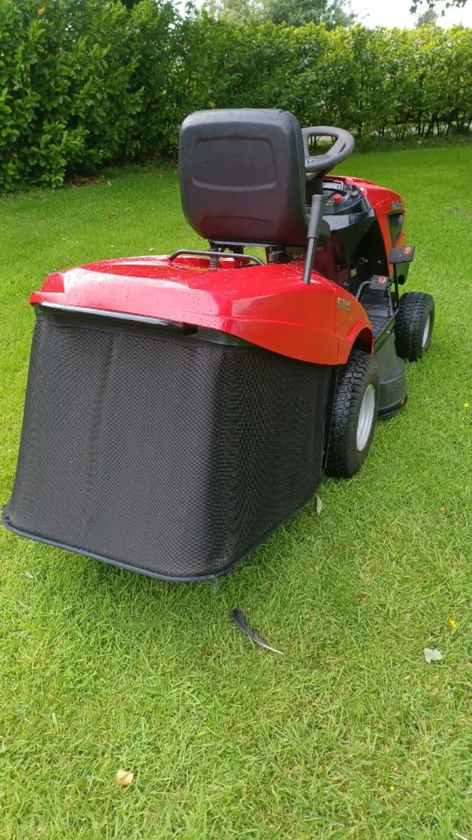 Mountfield 1636H ride-on lawnmower - Image 4