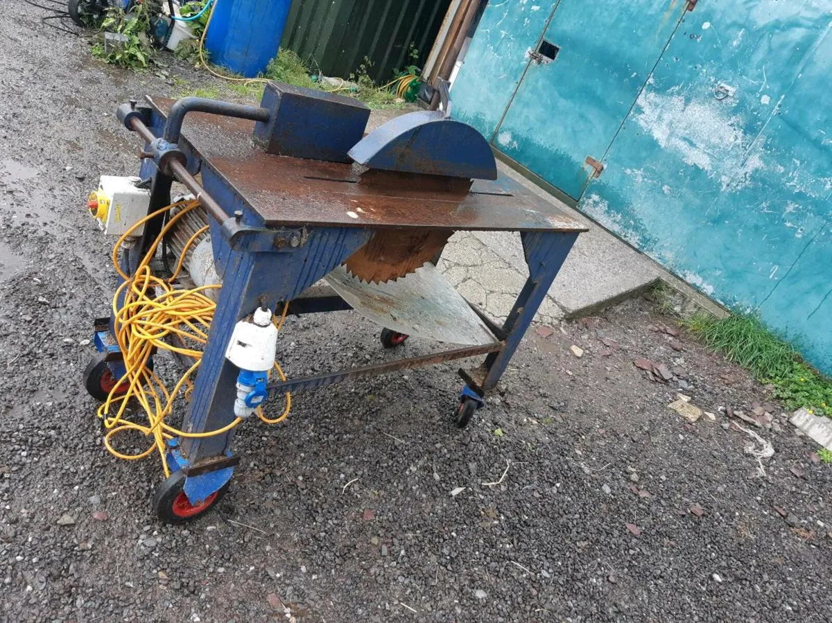 Heavy duty benchsaw - Image 4