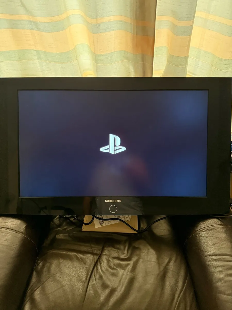 Samsung Tv - Image 2