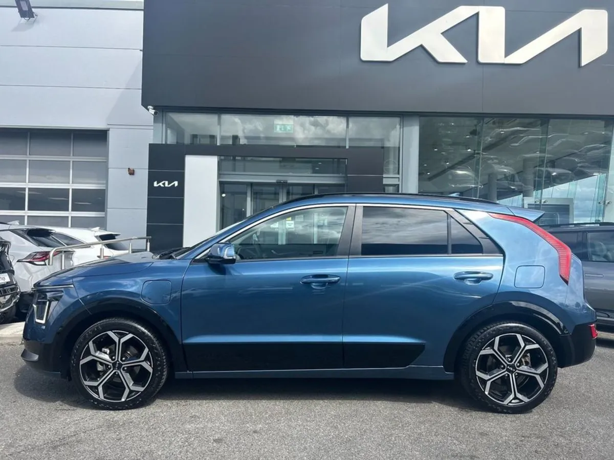 Kia Niro 1.6 K3 Plug in Hybrid - Image 2