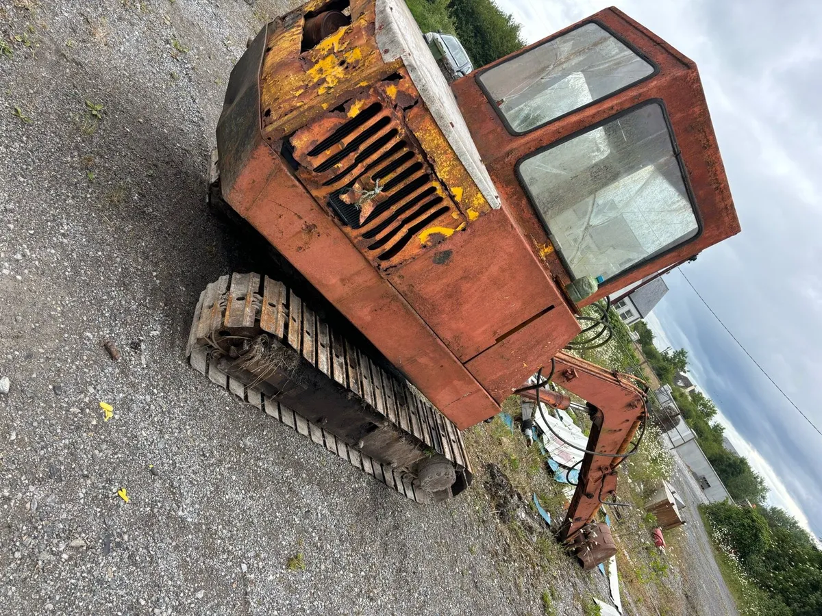 3 tonne mini digger - Image 1