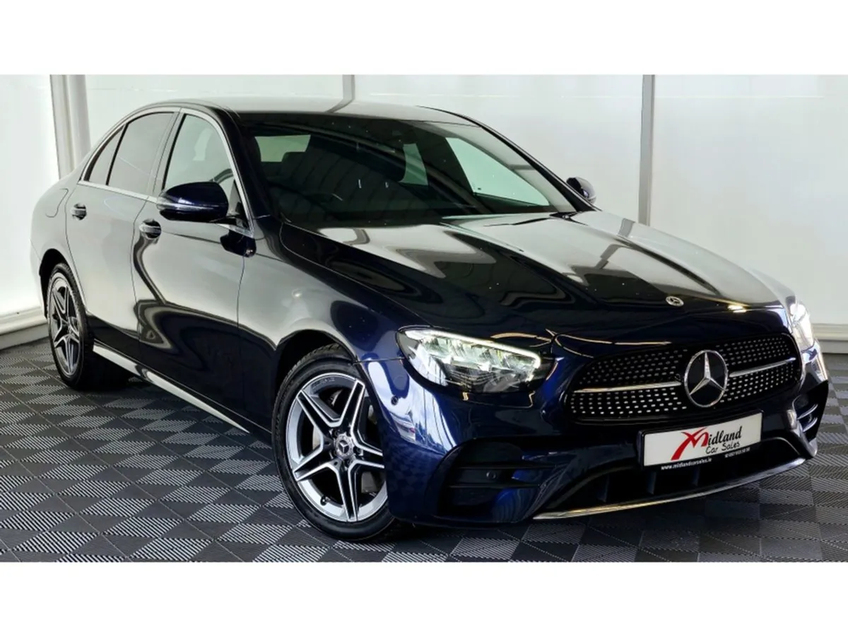 Mercedes-Benz E-Class E300de AMG Line - Image 4