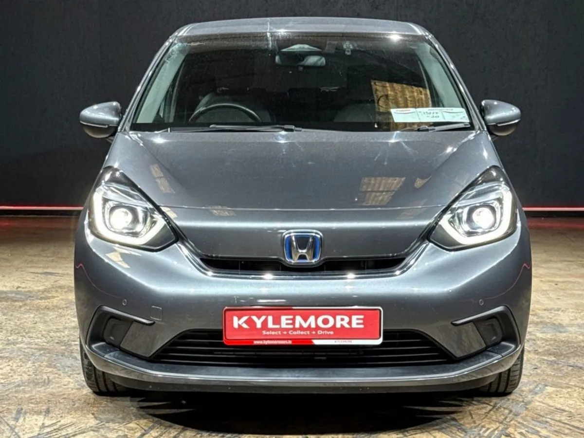 Honda Fit 1.5 Hybrid E hev Automatic - Reverse Ca - Image 3