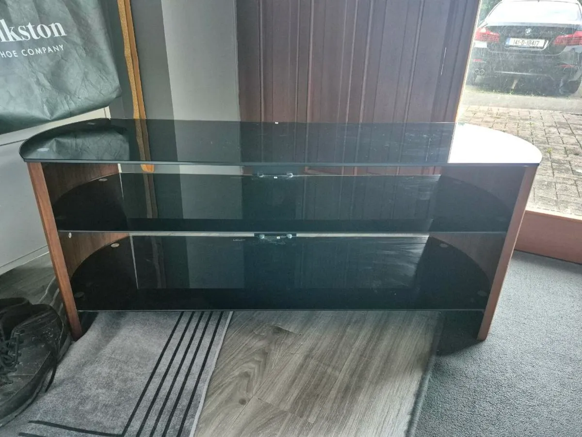 Tv stand - Image 2