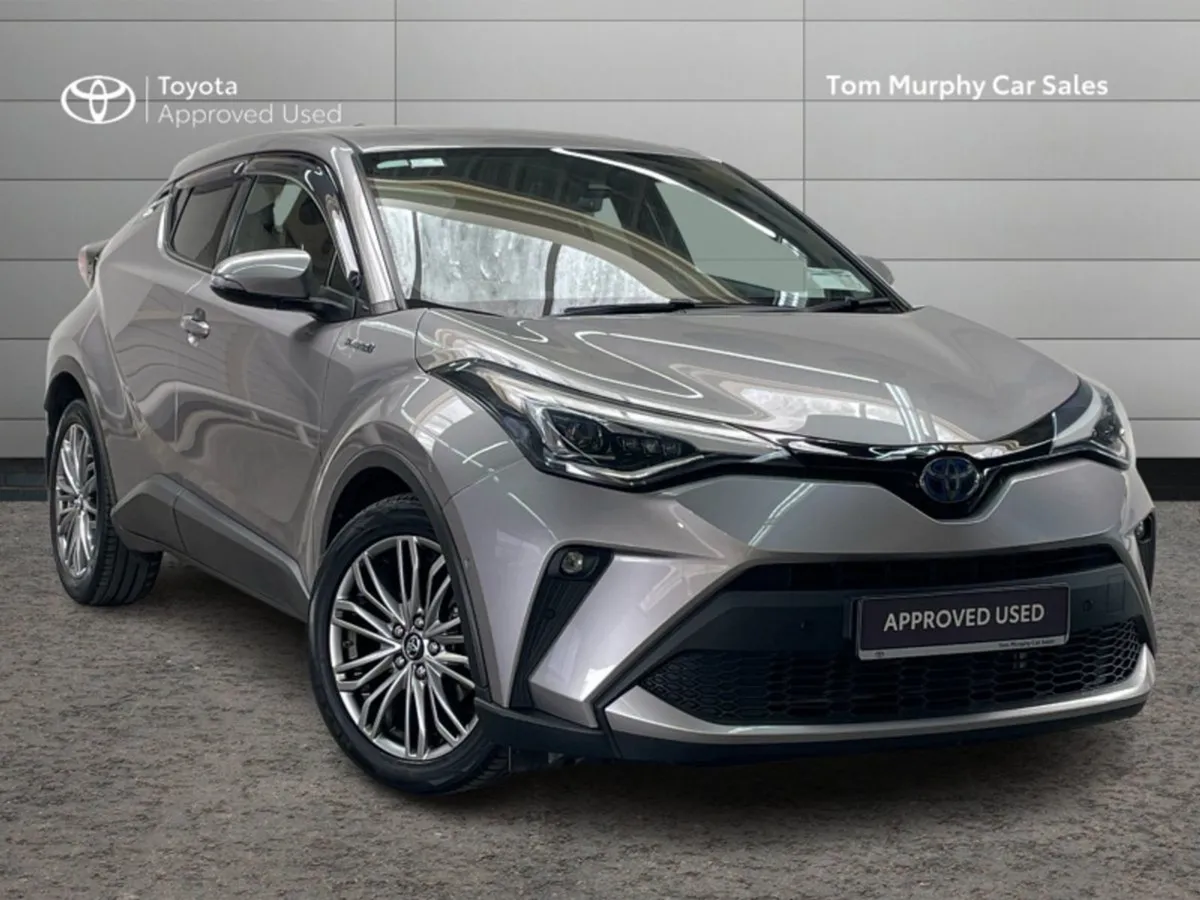 Toyota C-HR C-hr 1.8 Hybrid SOL - Image 1