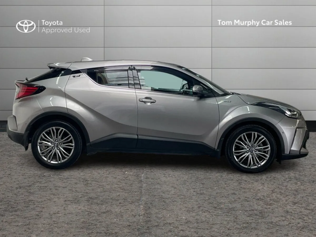Toyota C-HR C-hr 1.8 Hybrid SOL - Image 3