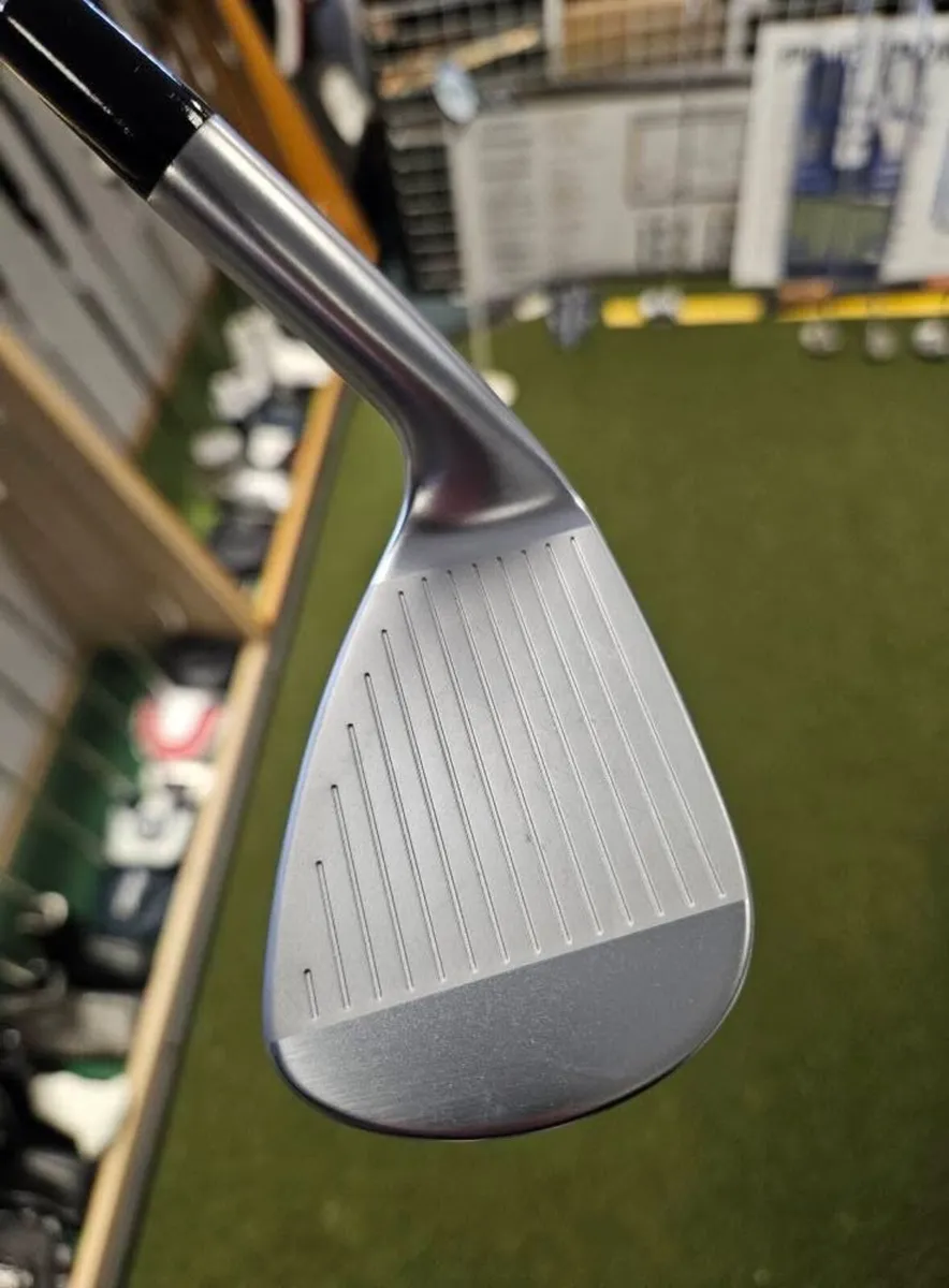 New Mizuno Jpx 921 Forged Gap Wedge - Image 4