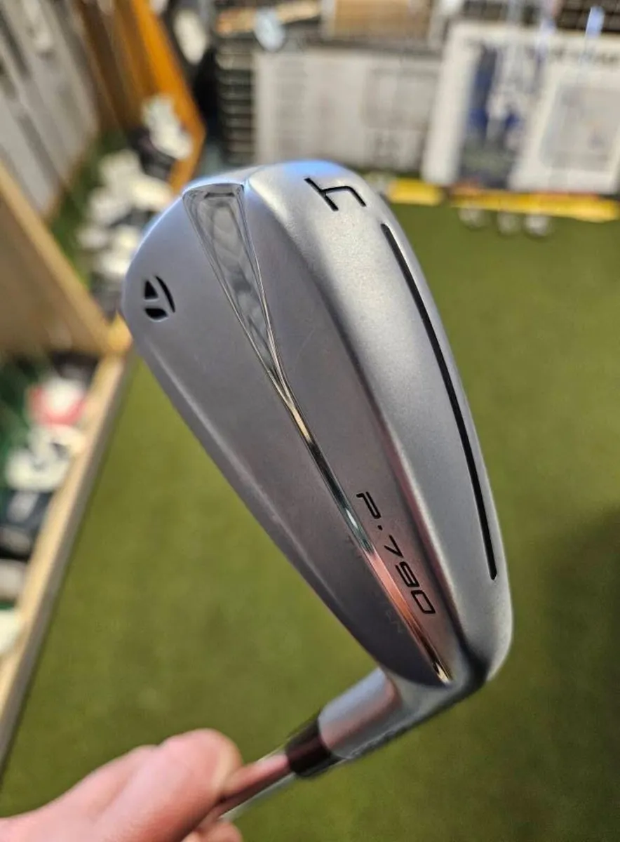 Taylormade P-790 Forged 4 Iron - Image 2