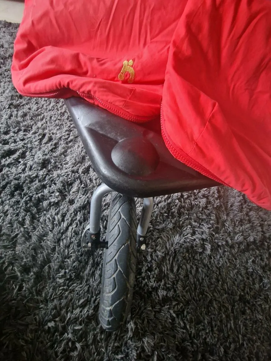 Out n About Nipper 360 Double Buggy - Image 4
