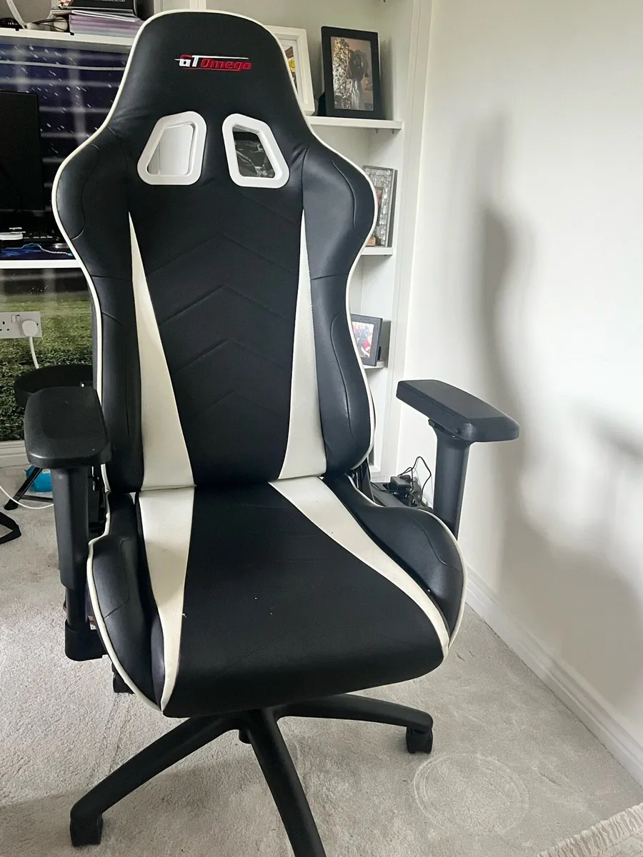 GT Omega Gaming Chair - Image 1
