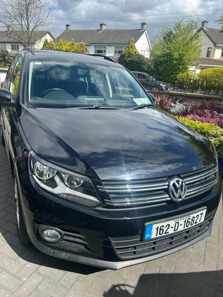 2016 Volkswagen Tiguan - Image 1
