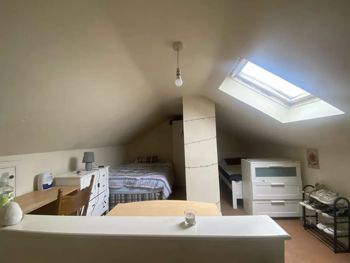 Twin room to rent Galway - - Image 1