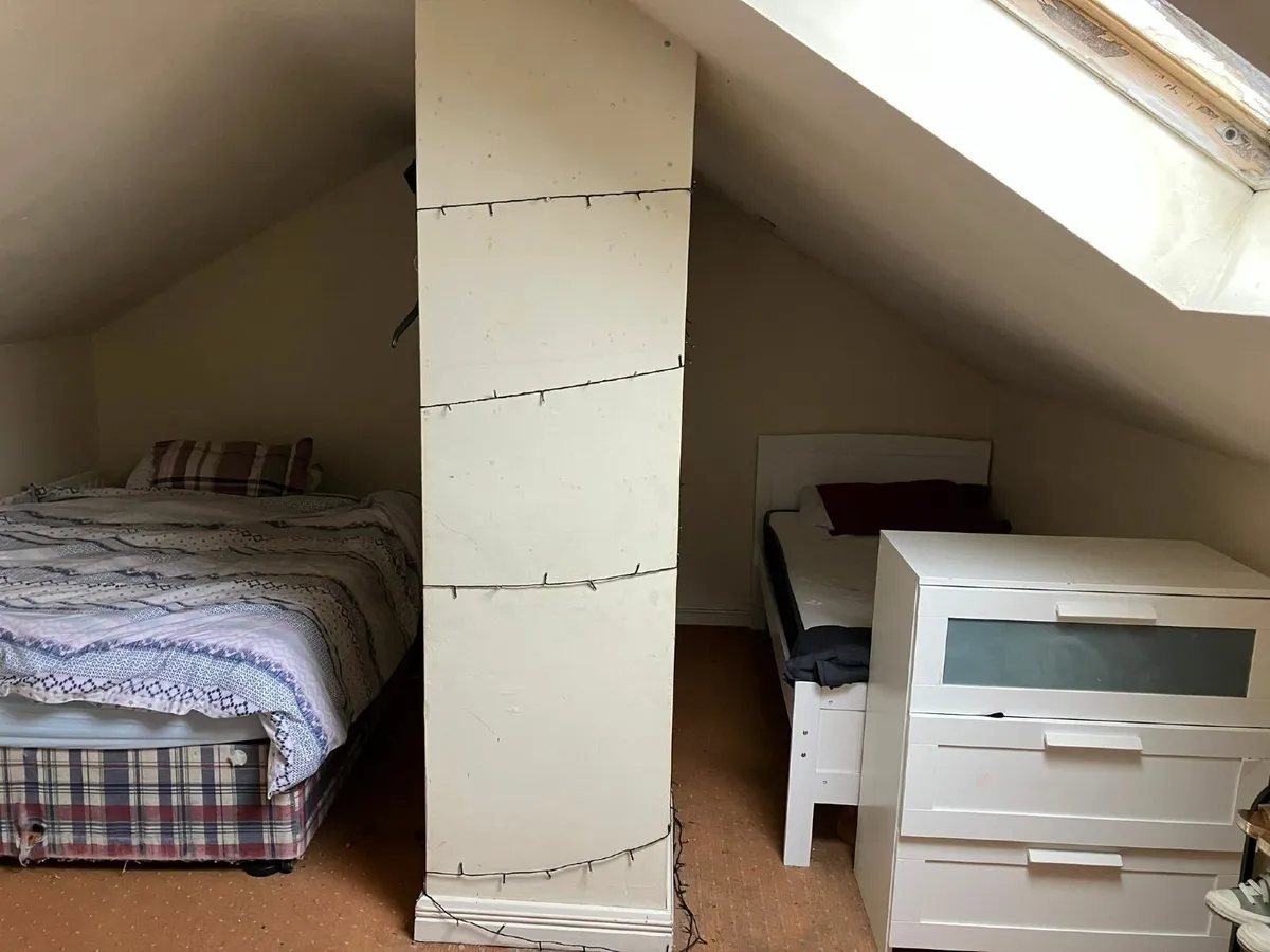 Twin room to rent Galway - - Image 2