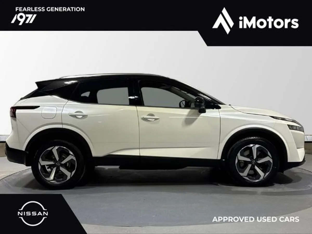 Nissan QASHQAI Epower SV Premium 2 Tone Black Roof - Image 2